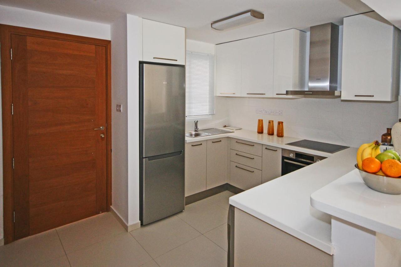 Resitour - Aphrodite Gardens Apartment Paphos Ngoại thất bức ảnh