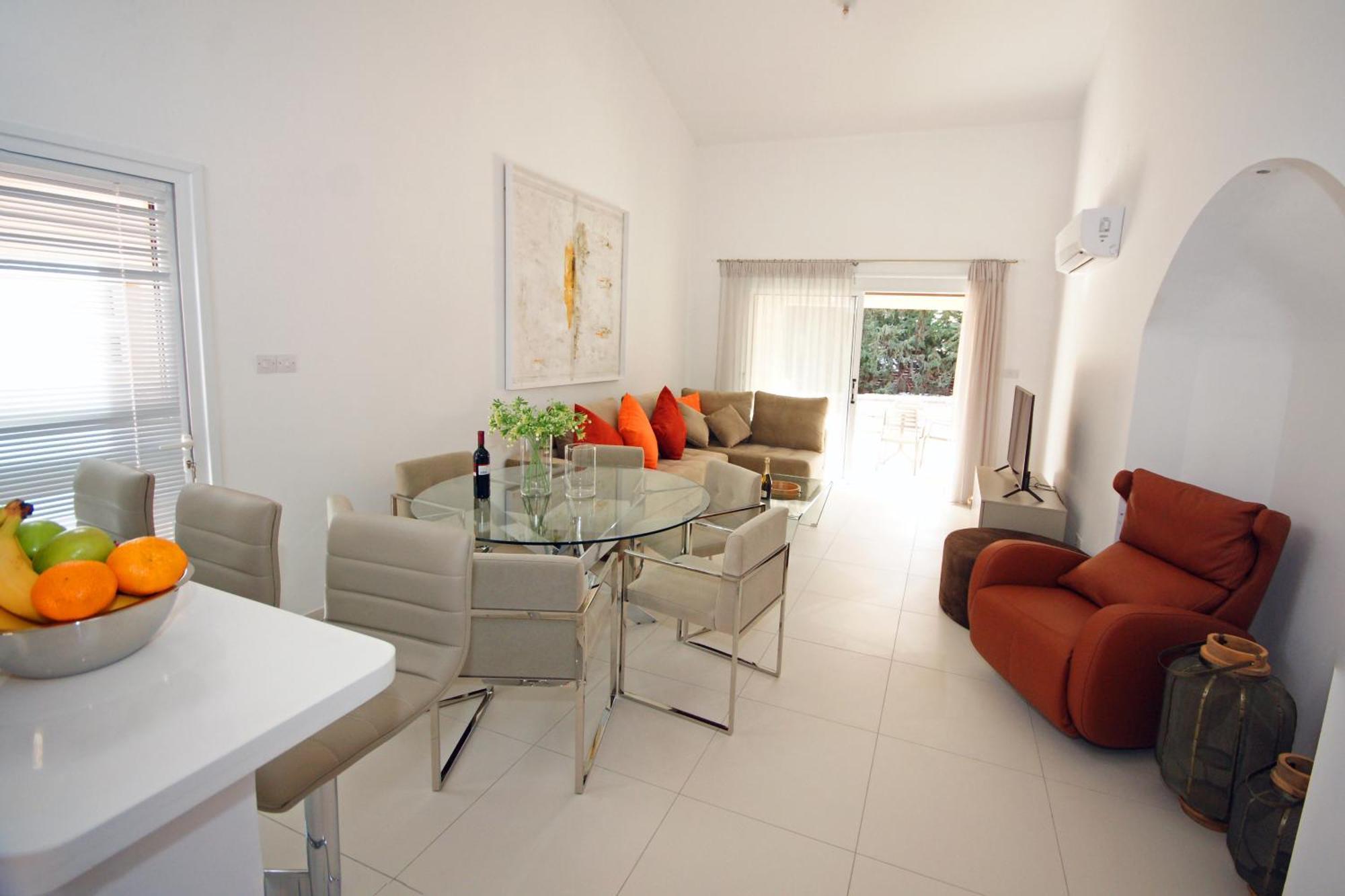 Resitour - Aphrodite Gardens Apartment Paphos Ngoại thất bức ảnh