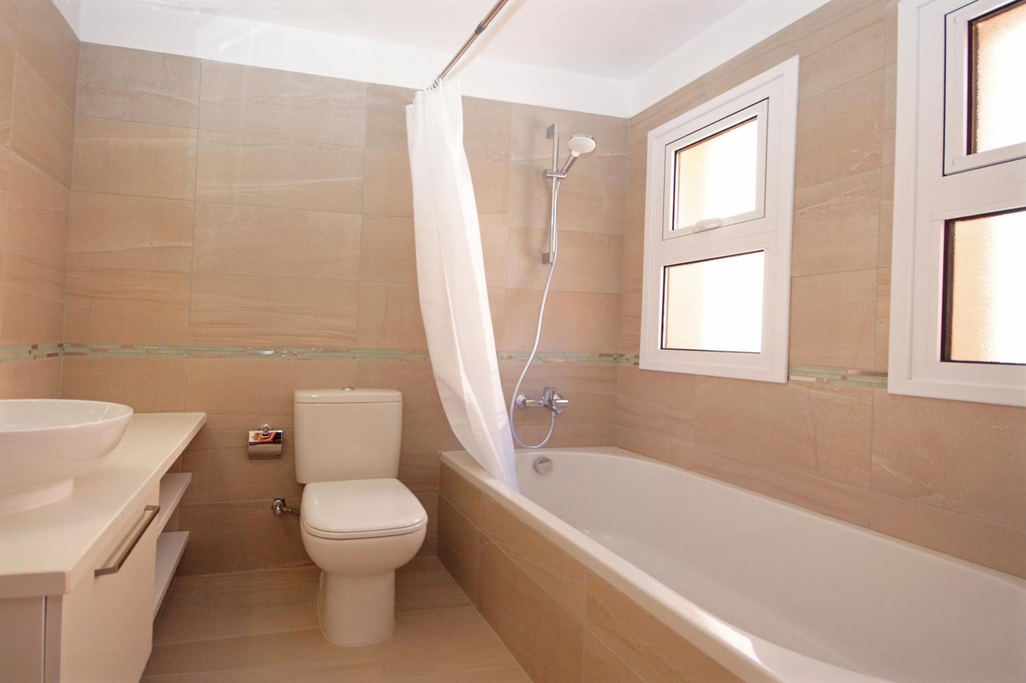 Resitour - Aphrodite Gardens Apartment Paphos Ngoại thất bức ảnh