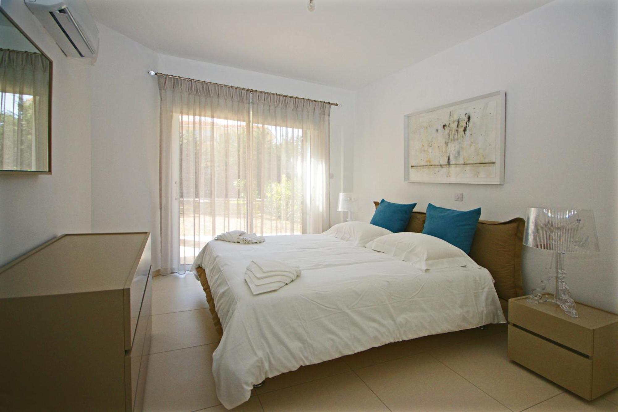 Resitour - Aphrodite Gardens Apartment Paphos Ngoại thất bức ảnh