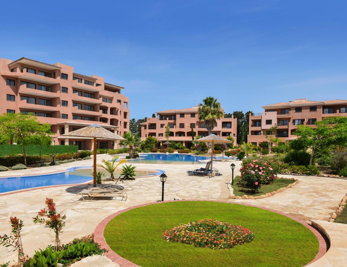 Resitour - Aphrodite Gardens Apartment Paphos Ngoại thất bức ảnh